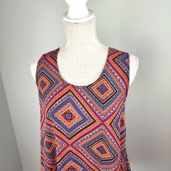 W5 WOMEN'S SLEEVELESS TOP SIZE SMALL ZIPPER BACK AZTEC PRINT - Picture 2 of 7